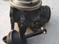 клапан EGR Volkswagen Golf 4 поколение 2000, 1.9 л., TDi, дизель, 038129637B - фото №2