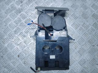 подстаканник Volkswagen Transporter T5 2006, 2.5 л., TDi, AXD, дизель, робот, серебристый, микроавтобус, передний привод, правый руль, 7H2857321H