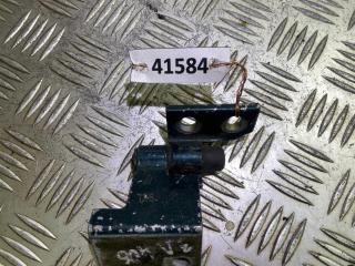 петля двери Peugeot 406 1 поколение 1999, универсал