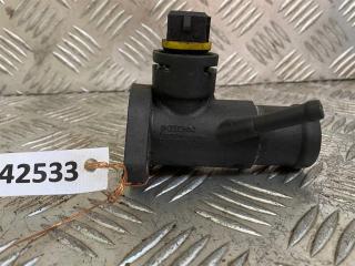 фланец (тройник) системы охлаждения Volkswagen Sharan 1 поколение 1998, 1.9 л., TDi, бензин, 028121132A