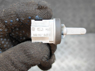 датчик температуры Skoda Octavia RS 2 поколение [рестайлинг] 2011, 2.0 л., TDi, CEGA, дизель, робот, белый, универсал, передний привод, правый руль, 1K0907543G