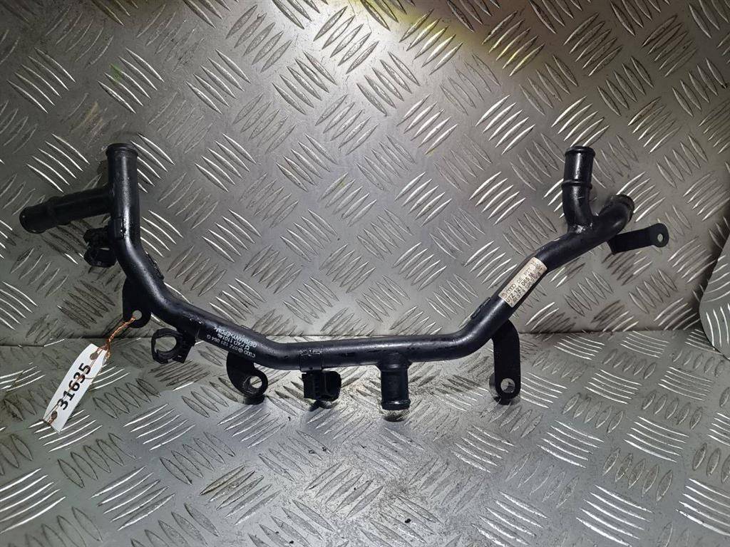 трубка охлаждающей жидкости Volkswagen Touareg 1 поколение 2004, 5.0 л., TDi, дизель, 07Z121064G, 07Z121065M - фото №1