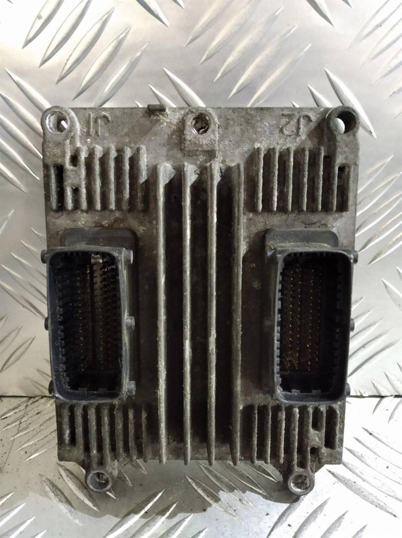 блок управления двигателем Opel Astra G 2000, 2.2 л., i, бензин, 9391283 - фото №1