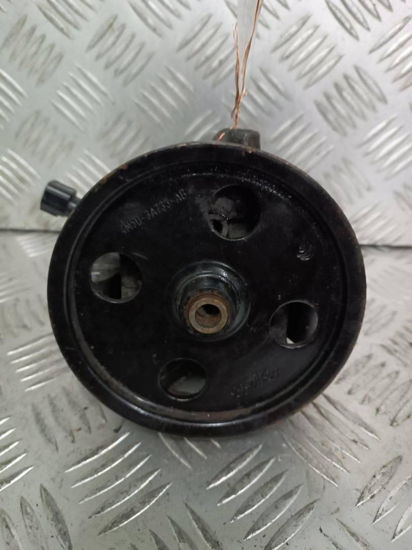 насос гидроусилителя руля Ford C-Max 1 поколение 2005, 1.6 л., i, бензин, 4M513A696AD, 4M503A733A - фото №1