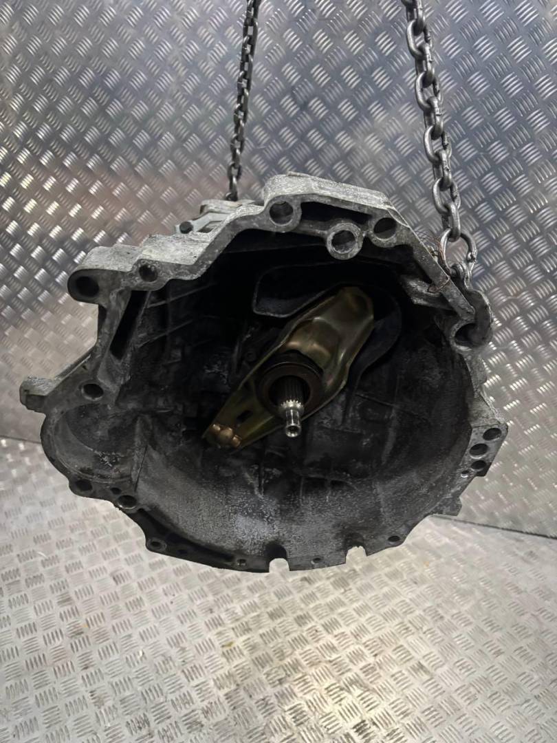 КПП механическая (МКПП) Volkswagen Passat B5 1999, 1.6 л., i, бензин, DVP - фото №1