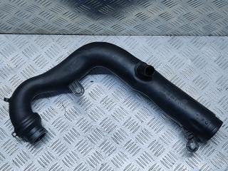 патрубок интеркулера Volkswagen Golf 5 поколение 2008, 2.0 л., TDi, BKD, дизель, АКПП, передний привод, 446143602