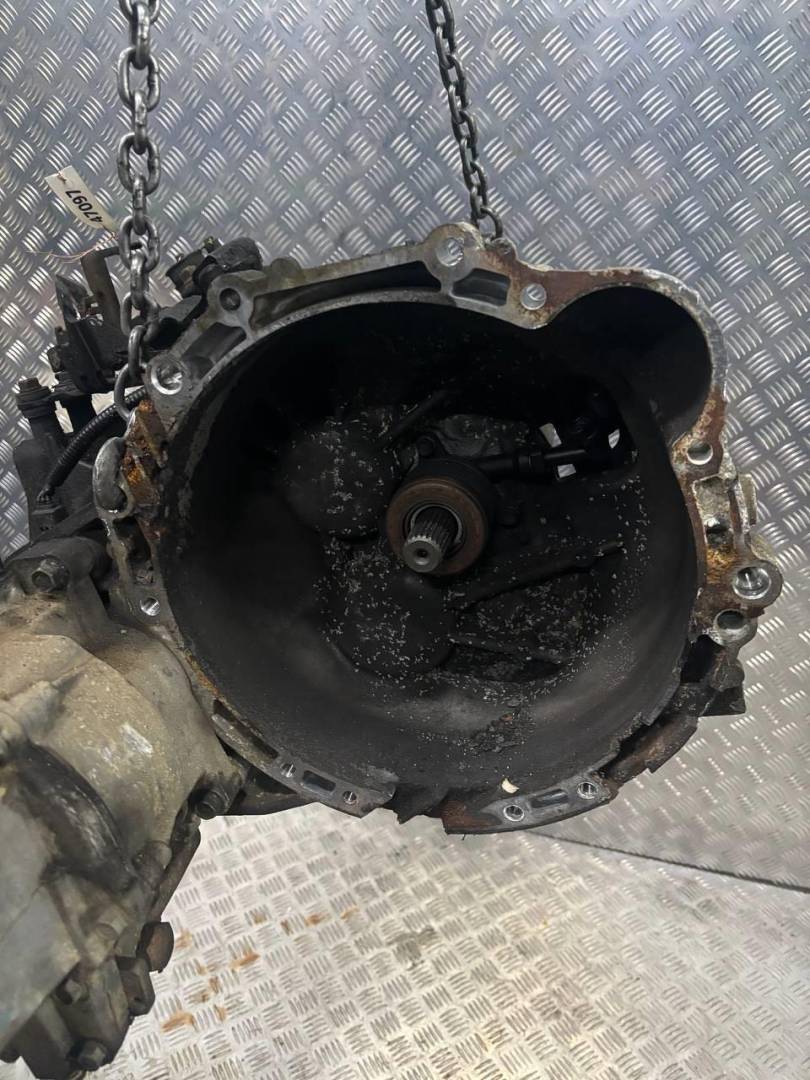 КПП механическая (МКПП) Kia Sportage 2 поколение 2008, 2.0 л., CRDi, дизель, S714JE - фото №1