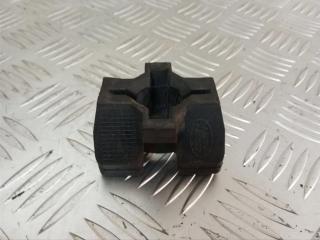 кронштейн радиатора Land Rover Discovery 5 поколение 2018, 3.0 л., 306DT, дизель, АКПП, фиолетовый, полный привод, правый руль, CPLA8B204AB