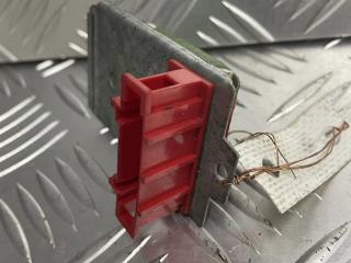 сопротивление печки Volkswagen Passat B5 1998, 8D0959263J