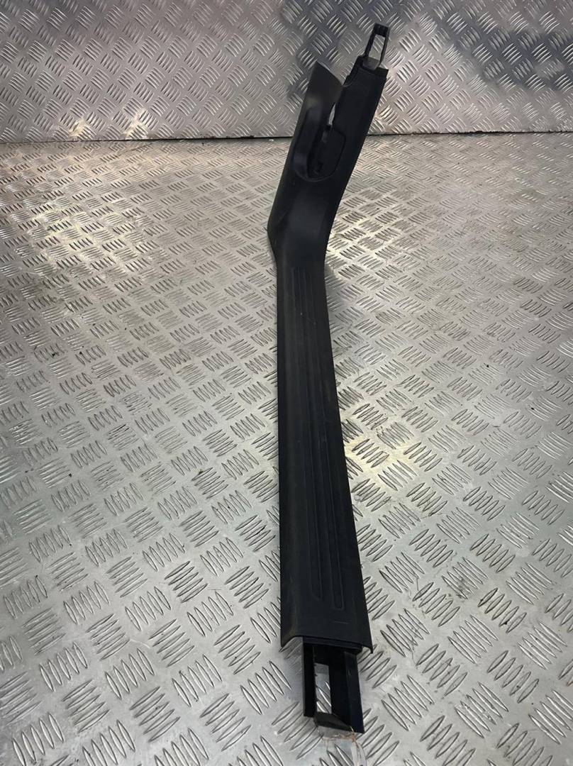 накладка на порог Audi A6 4F/C6 2005, универсал, 4F2867272A - фото №1