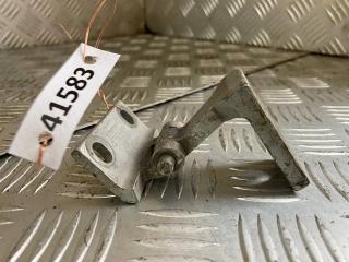 петля двери Audi 100 4A/C4 1993, 4A0833401