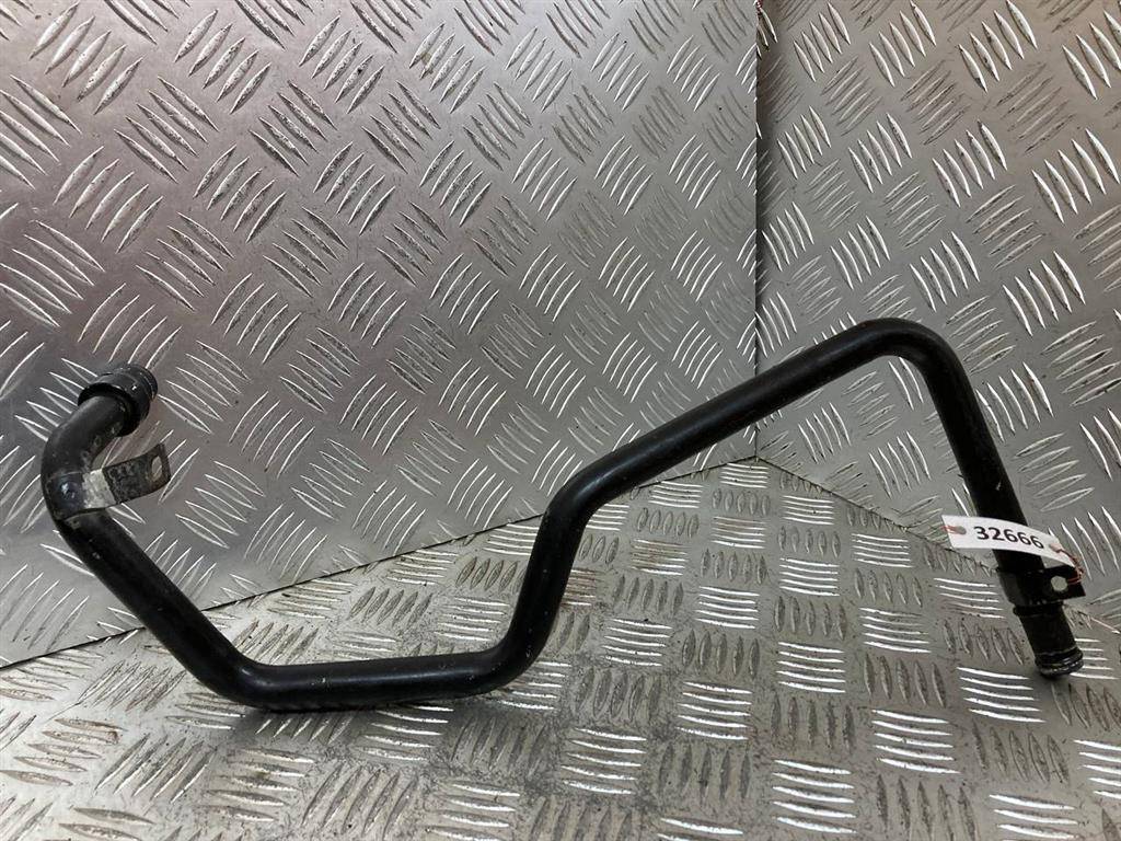 трубка охлаждающей жидкости Audi A6 4B/C5 1999, 2.5 л., TDi, дизель, 059121065B - фото №1