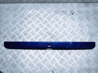 накладка подсветки номера Audi A4 B5 1998, универсал, 8D9827576