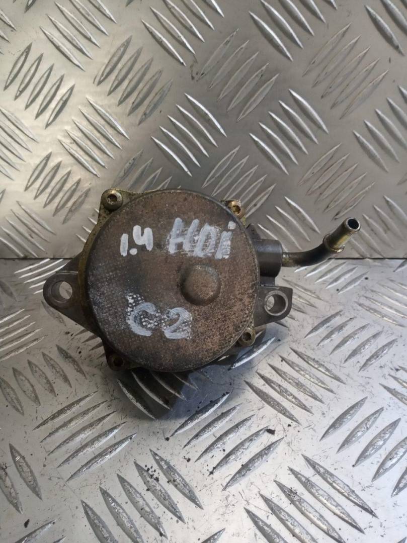 насос вакуумный Citroen C2 1 поколение 2004, 1.4 л., HDi, дизель, 7.28144.02, 9637413980 - фото №1