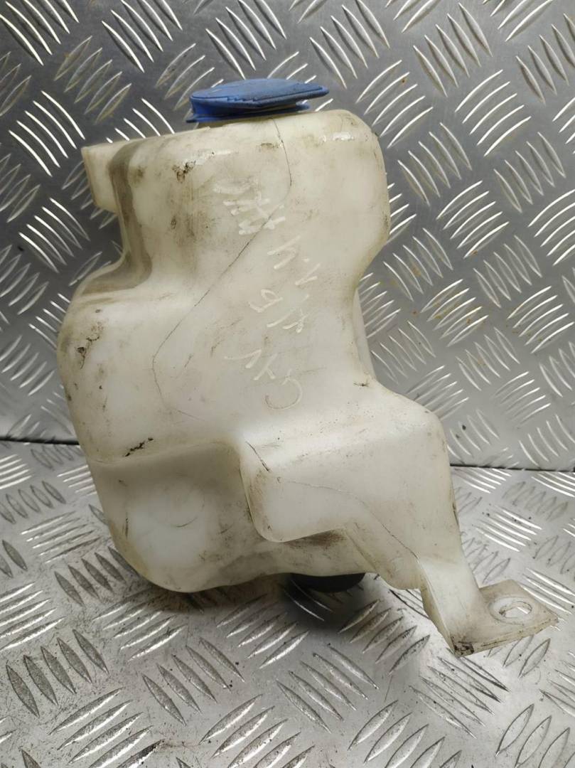 бачок омывателя Volkswagen Golf 4 поколение 1998 - фото №1