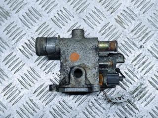 фланец (тройник) системы охлаждения Ford Mondeo 3 поколение 2003, 1.8 л., бензин, 1S768K556AH