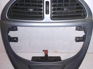 рамка под магнитолу Citroen C5 1 поколение 2001, 2.0 л., HDi, дизель, 9632608577