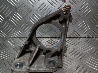 кронштейн полуоси Renault Scenic 2 поколение 2004, 1.9 л., DCi, дизель, МКПП, 8200187544