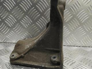 кронштейн двигателя Volkswagen Golf 3 поколение 1994, 1.9 л., TDi, дизель, 1H0199354A