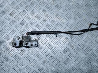 замок капота Volkswagen Passat B6 2009, 2.0 л., TDi, CBAA, дизель, 6МКПП, серебристый, седан, передний привод, правый руль