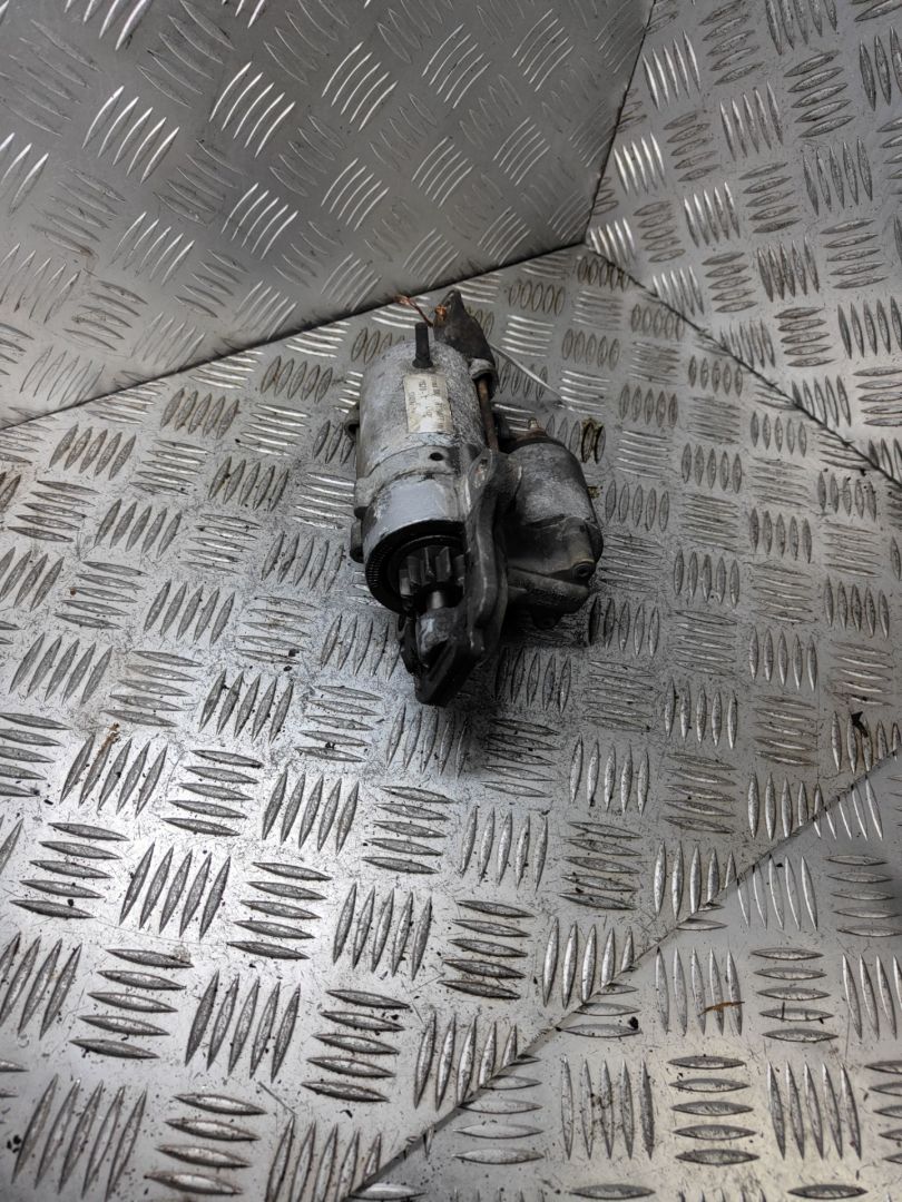 стартер Ford Mondeo 3 поколение 2002, 1.8 л., i, CHBB, бензин, МКПП, передний привод, 1S7U11000AC - фото №1