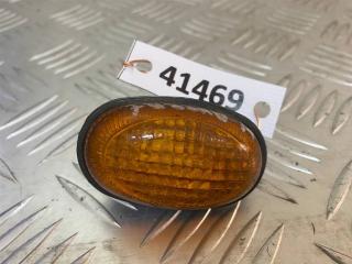 повторитель поворота на крыле Hyundai Accent 1 поколение (X3) [рестайлинг] 1997, 92303220