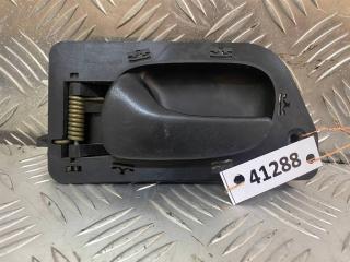 ручка внутренняя передняя левая Renault Laguna 1 поколение 1995, 7700823286