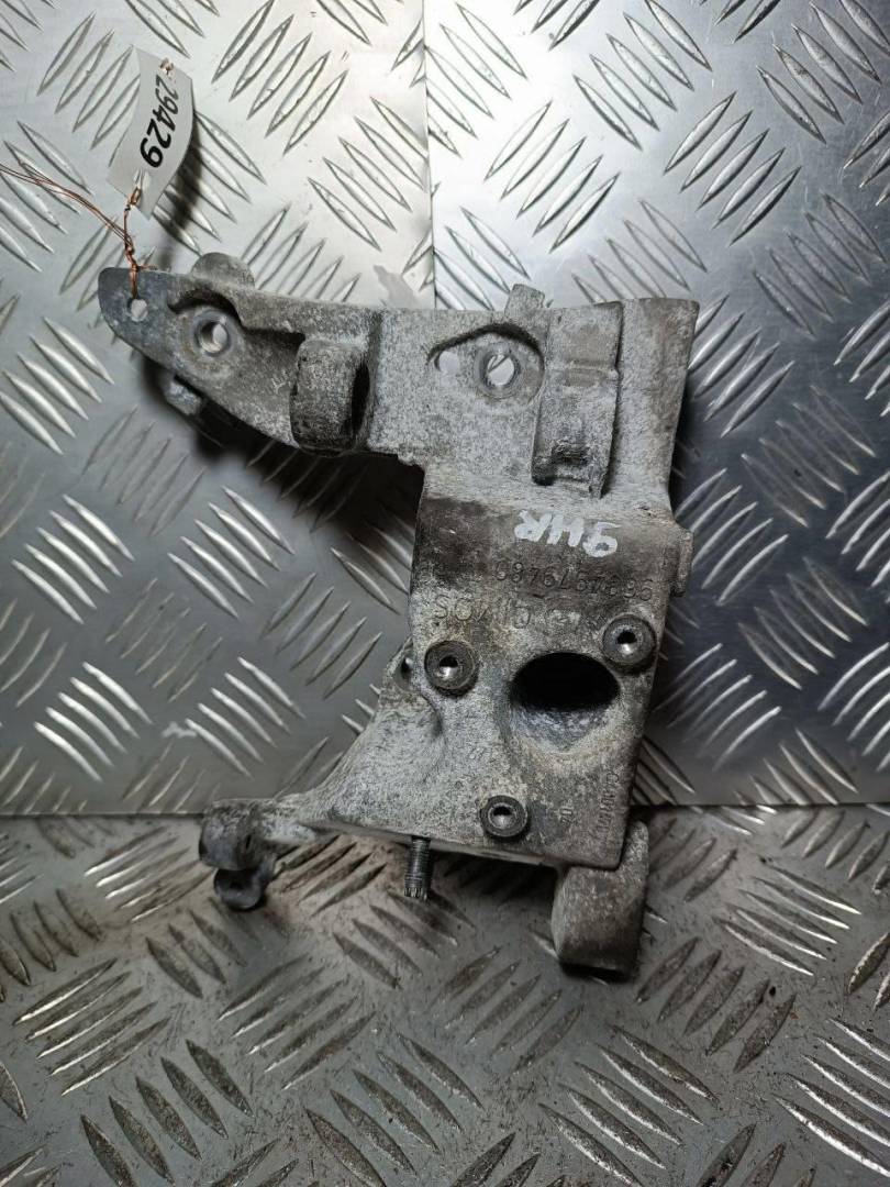 кронштейн (крепление) Peugeot 308 T7 2010, 1.6 л., HDi, дизель, 9684979480 - фото №1