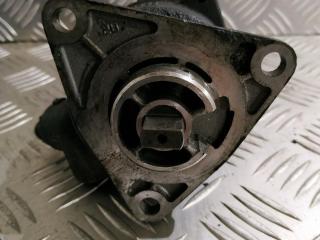 насос вакуумный Alfa Romeo 147 1 поколение 2004, 1.9 л., JTD, дизель, 46771105