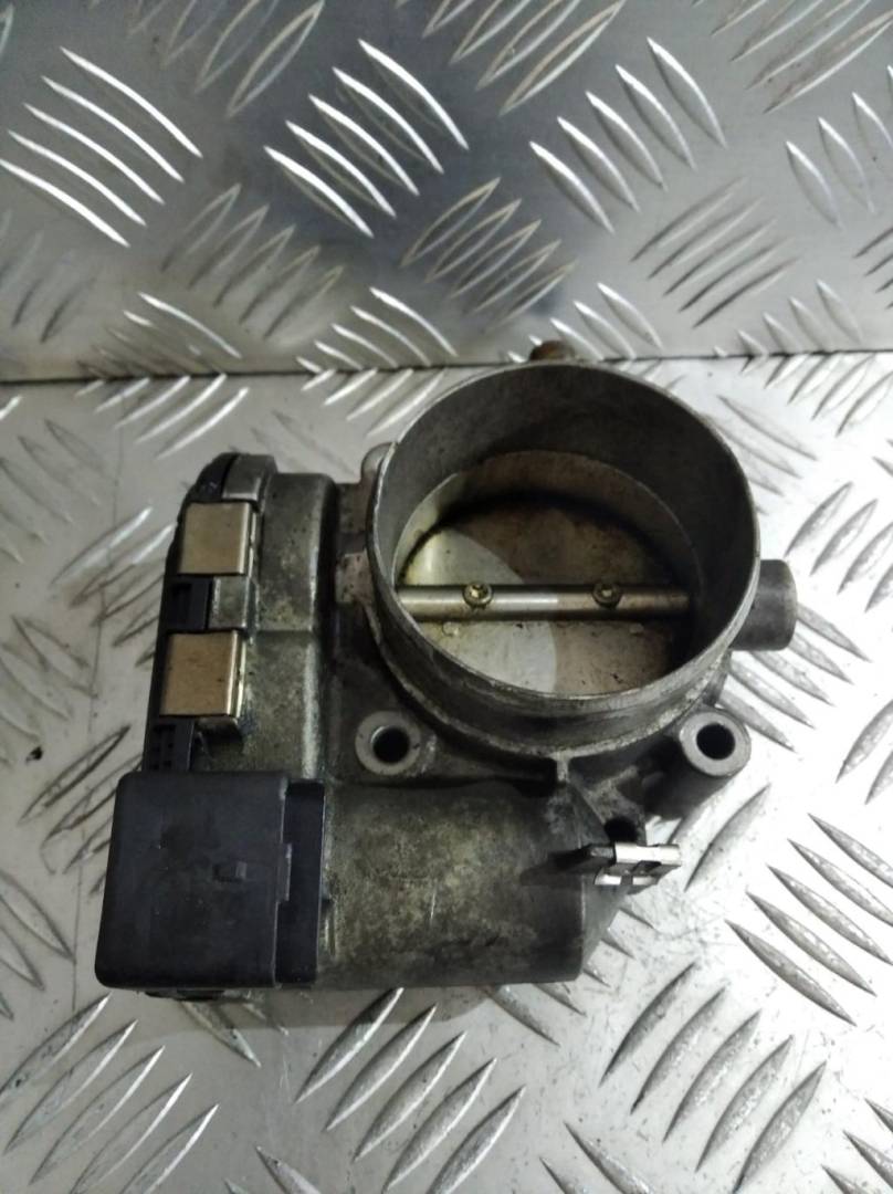заслонка дроссельная Citroen C5 1 поколение 2001, 3.0 л., i, бензин, 280750041 - фото №1
