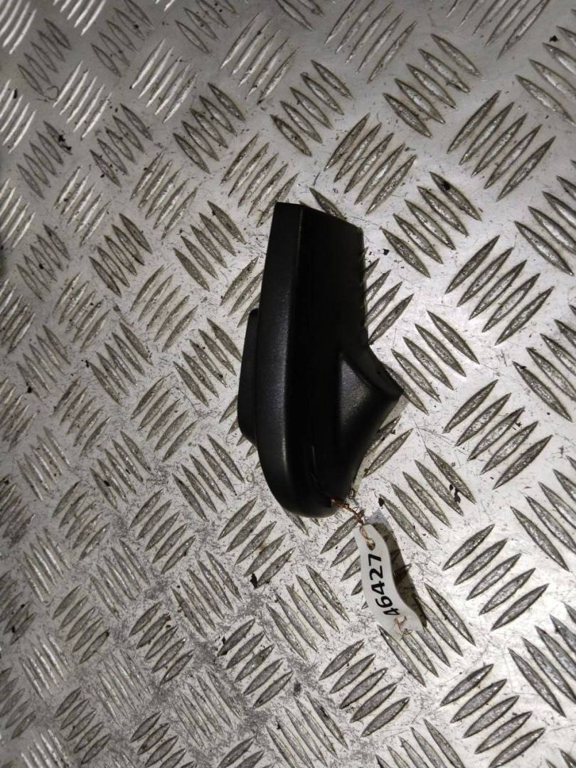 Пластик салазок сидений Volkswagen Passat B6 2007, 2.0 л., TDi, BMR, дизель, 6МКПП, чёрный, седан, передний привод, правый руль, 3C0858547 - фото №1