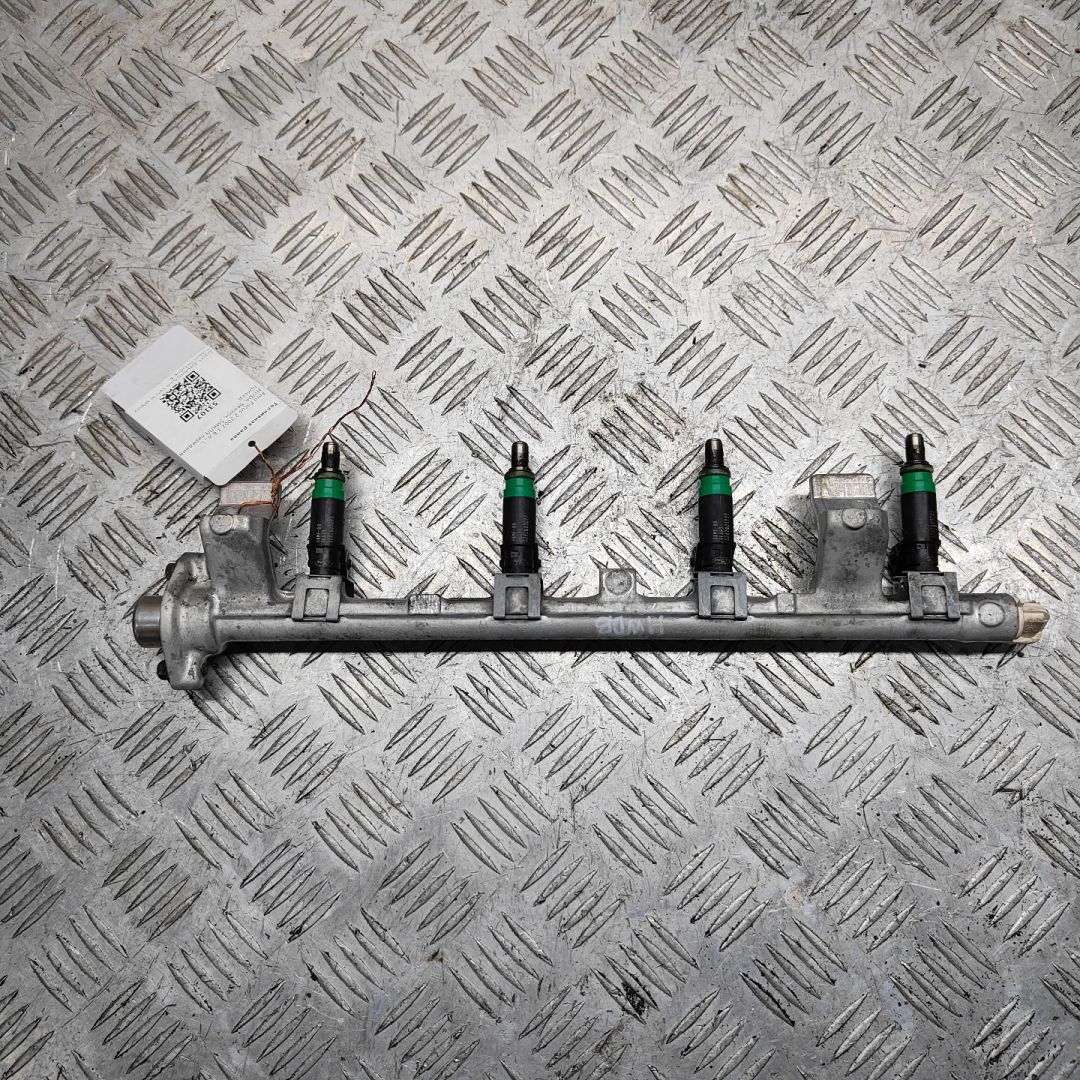 топливная рампа Ford Focus 2 поколение 2007, 1.6 л., HWDA, бензин, 5МКПП, передний привод, 9F593, 0280161515, 9D2809H487, 5262Q03737 - фото №1