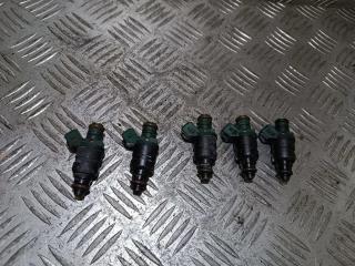 форсунка Skoda Octavia 1 поколение (A4) 1999, 1.6 л., i, бензин, 037906031AA