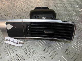 дефлектор обдува салона Audi A6 4F/C6 2006, правый руль, 4F2820902C