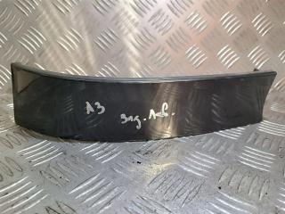 ресничка (ус) левой фары Audi A3 8L 1998, 8L0807871A