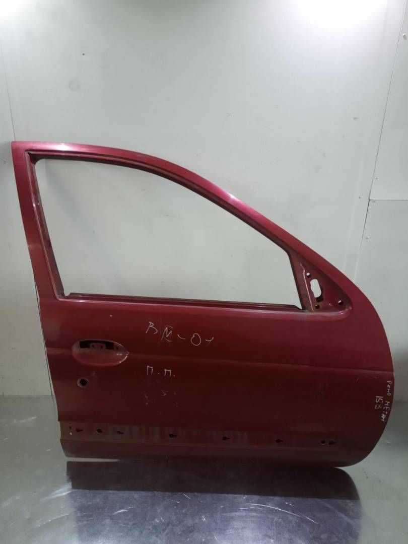 дверь передняя правая Renault Megane 1 поколение 1999, хетчбэк 5 дв. - фото №1