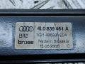 стеклоподъемник электрический задний левый Audi Q7 4L 2006, 3.0 л., TDi, BUG, дизель, АКПП, бежево-серый, внедорожник 5 дв., полный привод, правый руль, 4L0959801B, 4L0839461A - фото №7