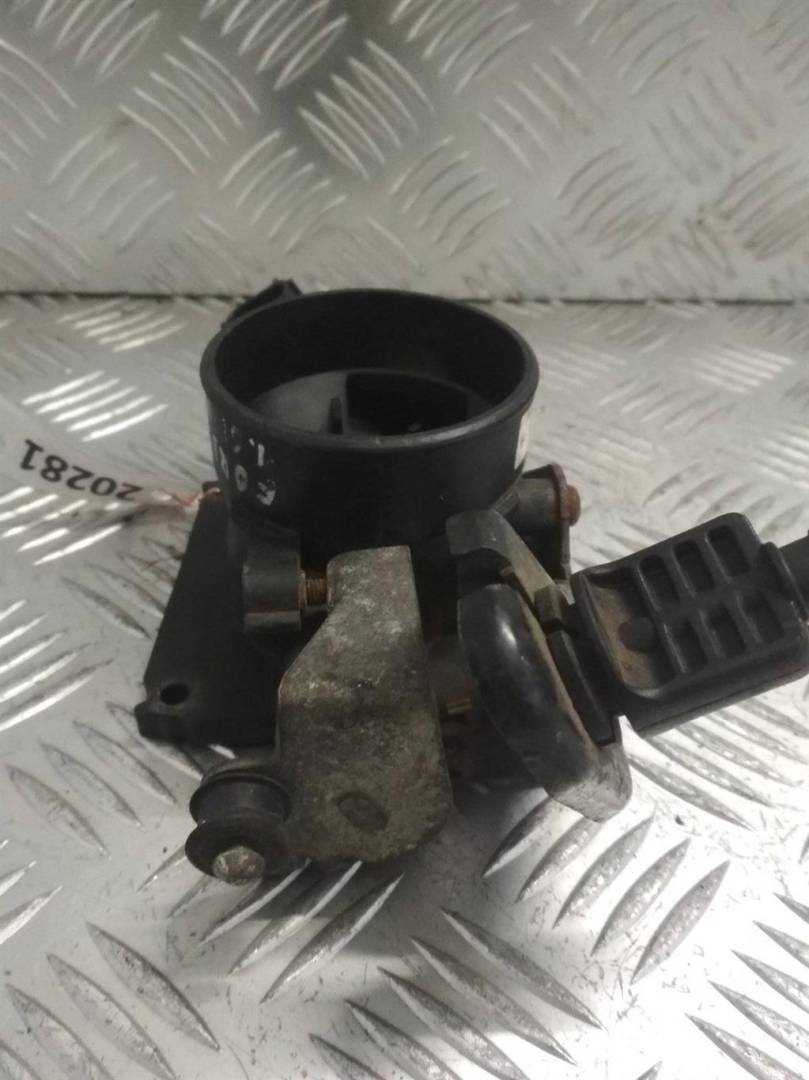 заслонка дроссельная Ford Focus 1 поколение 1999, 1.6 л., i, бензин, XS4UBF - фото №1