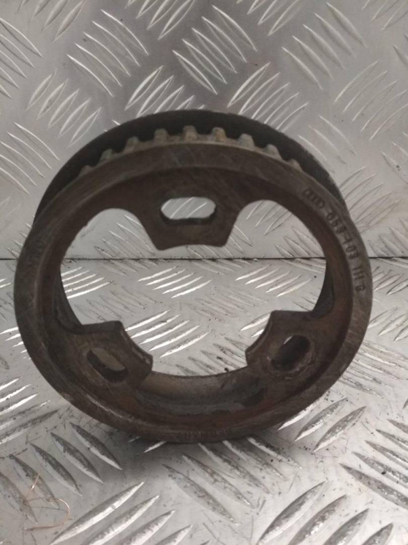 звездочка ТНВД Audi A6 4B/C5 1999, 2.5 л., TDi, дизель, 059109111G - фото №1