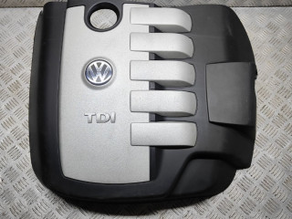 декоративная крышка двигателя Volkswagen Touareg 1 поколение [рестайлинг] 2007, 2.5 л., TDi, BPE, дизель, АКПП, чёрный, внедорожник 5 дв., полный привод, правый руль, 070103927