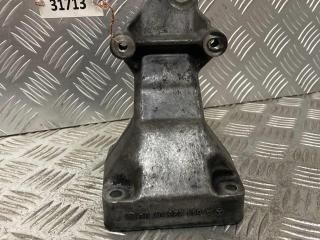 кронштейн двигателя Mercedes-Benz C-Класс W203/S203/CL203 2003, 2.2 л., CDi, дизель, A6112230704