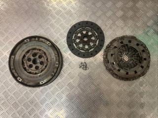 комплект сцепления BMW 3 серия E90/E91/E92/E93 2006, 2.0 л., i, бензин, 21217524197