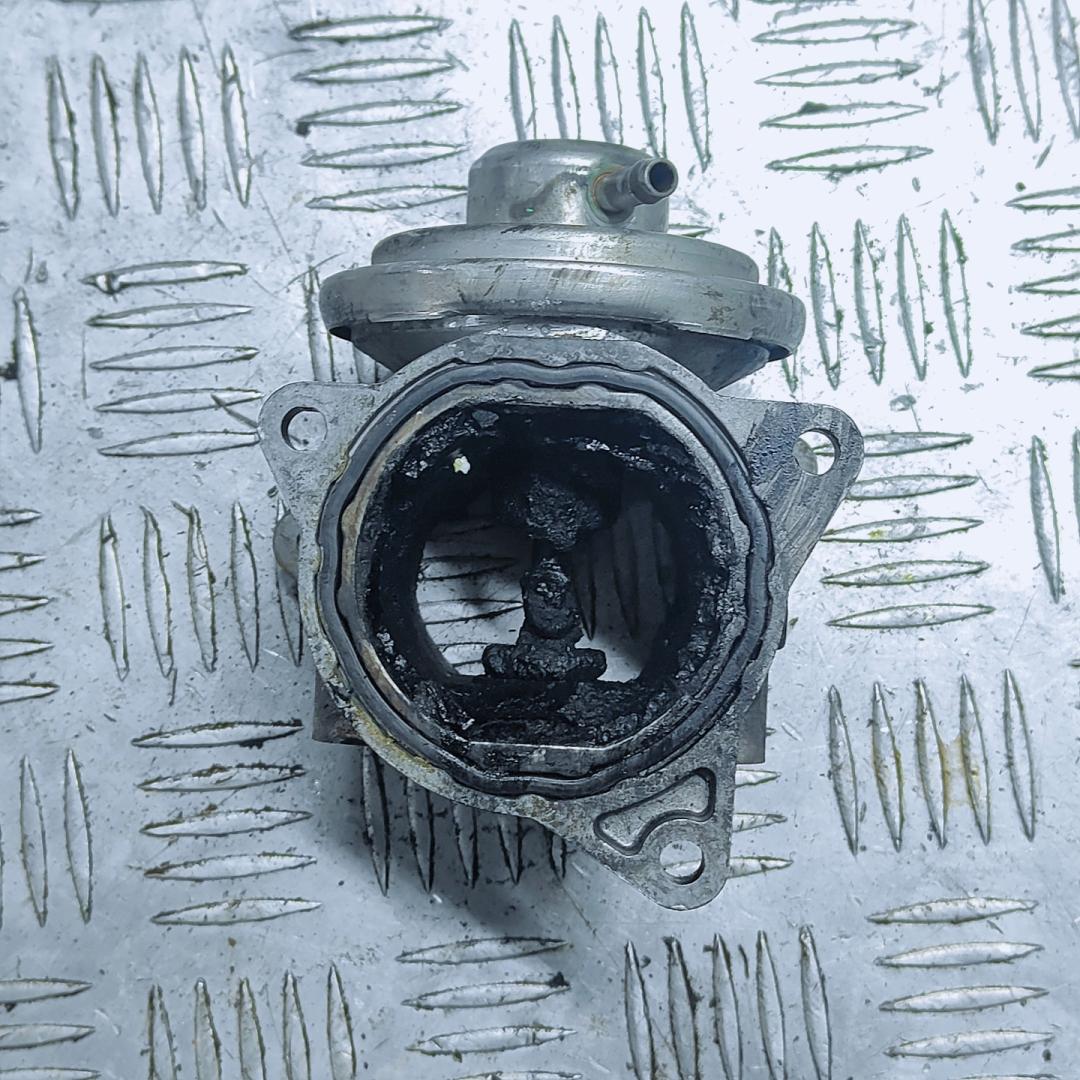 клапан EGR SEAT Leon 2 поколение 2008, 1.9 л., TDi, BXE, дизель, 5МКПП, передний привод, 038129637D, 749603D, 113606081 - фото №1