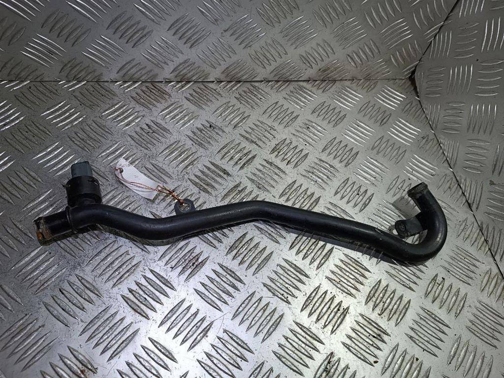 трубка охлаждающей жидкости Volkswagen Passat B6 2009, 2.0 л., TDi, дизель, 5N0121065 - фото №1