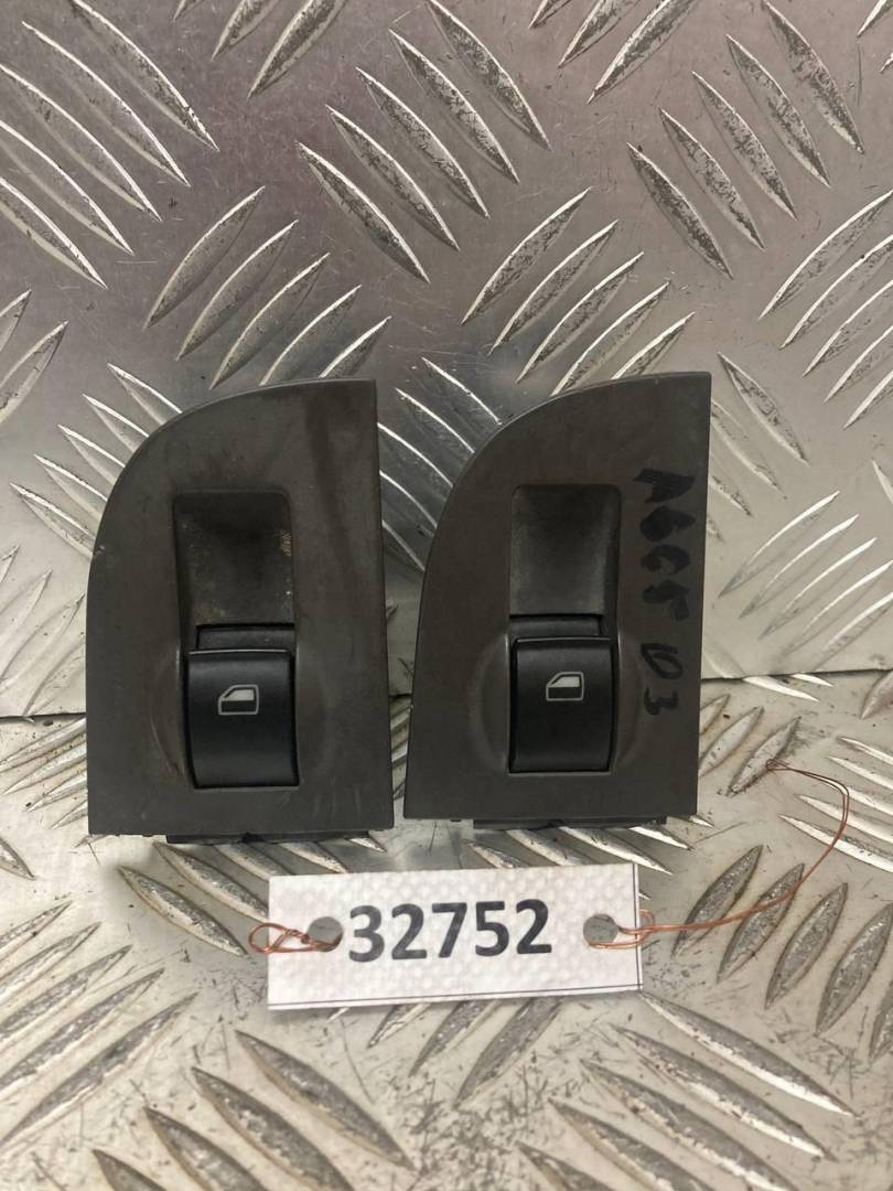 кнопка стеклоподъемника двери передней правой Audi A6 4B/C5 1999, 4B0959855A, 4B0959522 - фото №1