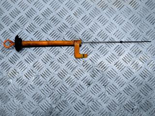 щуп двигателя Volkswagen Touran 1 поколение 2005, 1.9 л., TDi, BKC, дизель, АКПП, передний привод, 038115611B