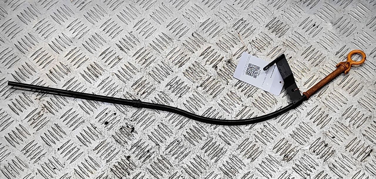 щуп двигателя Volkswagen Polo 4 поколение 2002, 1.4 л., i, AHW, бензин, МКПП, 036115629P - фото №1