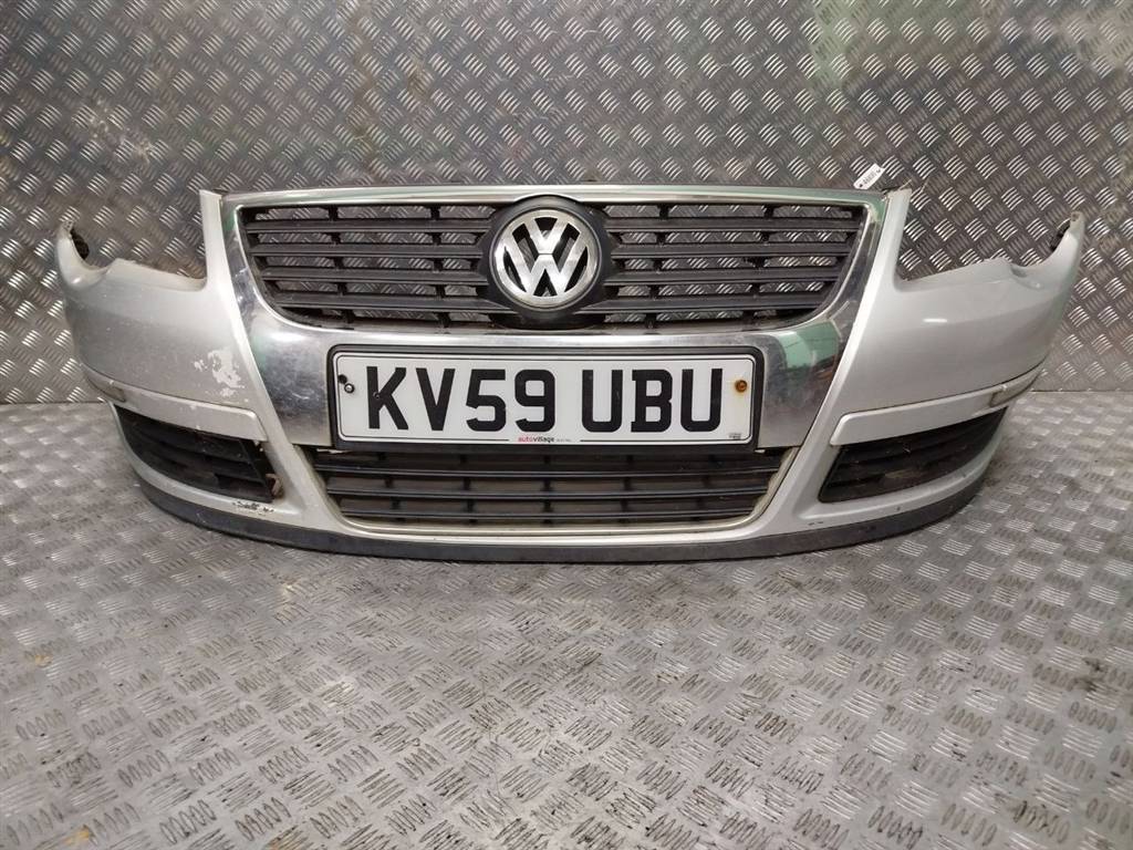 бампер передний Volkswagen Passat B6 2009, 2.0 л., TDi, CBAA, дизель, 6МКПП, серебристый, седан, передний привод, правый руль, 3C0807221A - фото №1