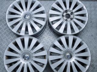 диск литой Volkswagen Passat B6 2007, 2.0 л., TDi, дизель, 6МКПП, серебристый, универсал, передний привод, правый руль, 3C0601025G