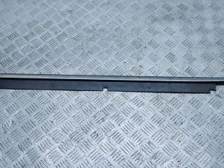 молдинг стекла двери задней Audi Q7 4L 2006, 3.0 л., TDi, BUG, дизель, АКПП, бежево-серый, внедорожник 5 дв., полный привод, правый руль, 4L0853763A